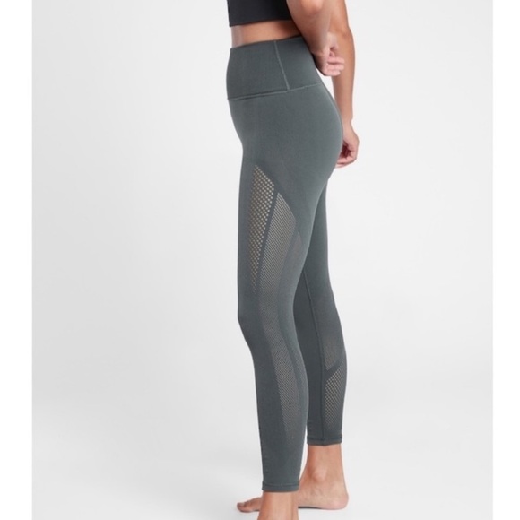 Athleta Mudra 7/8 Tight - Picture 5 of 12